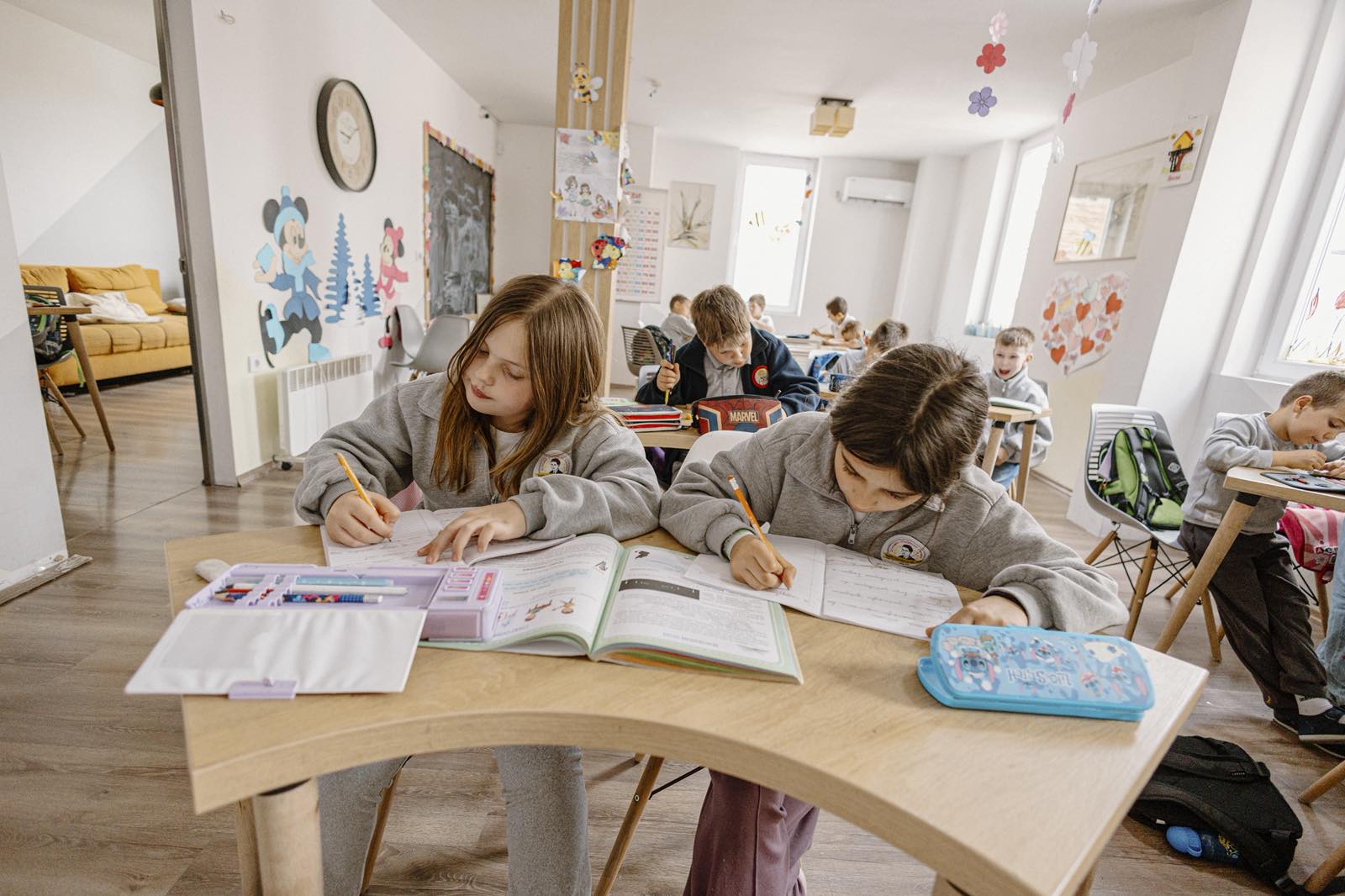 Деца на час во пилот-центарот на Royal Kids House во Прилеп